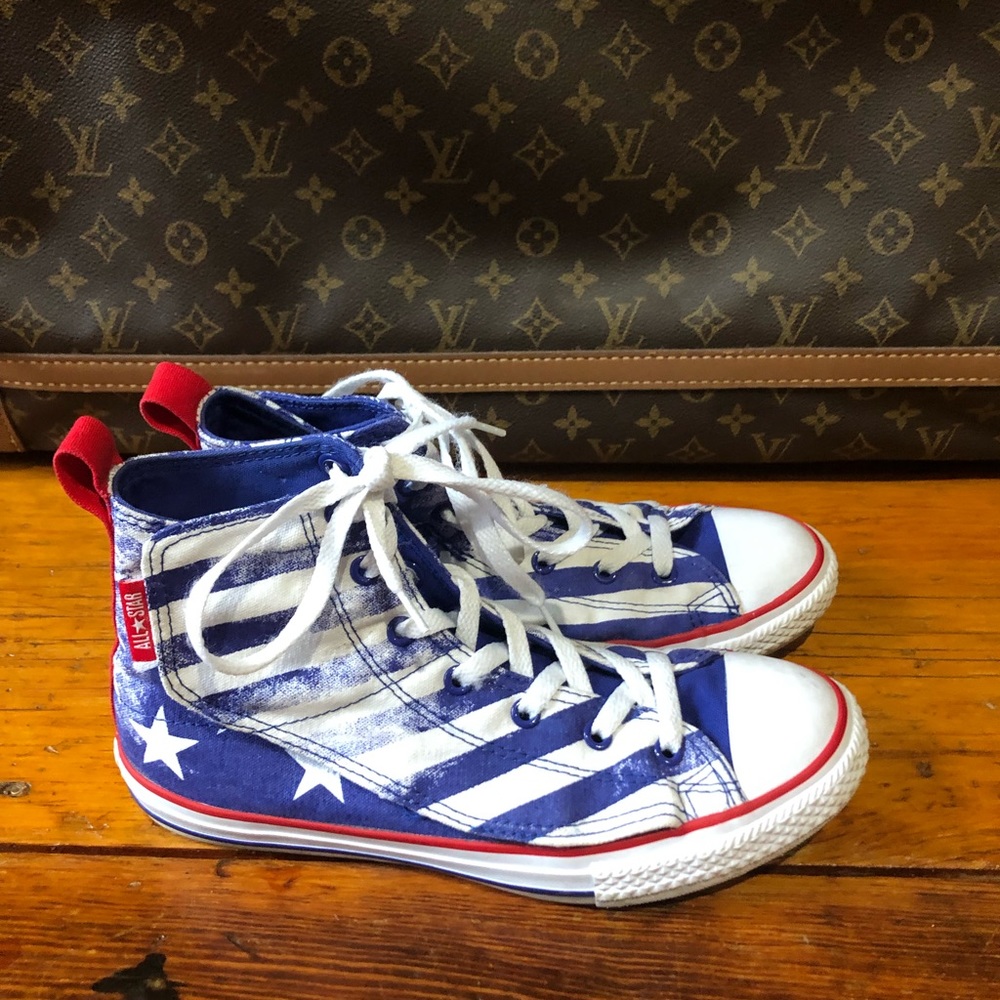 Chuck Taylor all star simple White true indigo